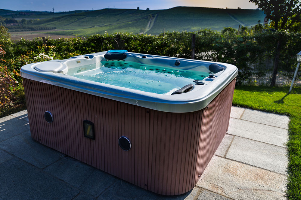 5 Effective Tips for Buying a Hot Tub